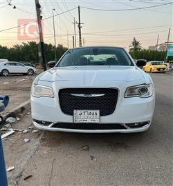 كرايسلر 300